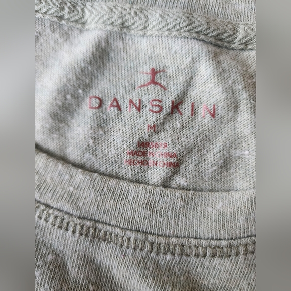 ** 2/$15 ** Bundle of 3 Danskin Heathered Tanks - Medium - Picture 6 of 11